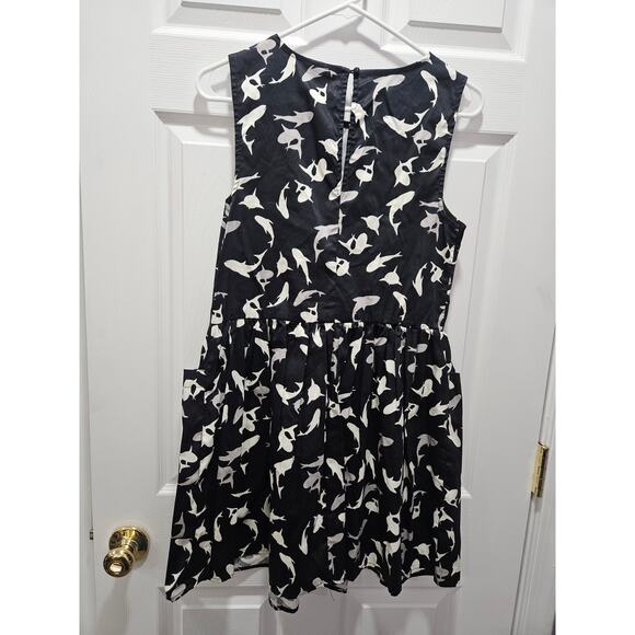 Mod Cloth Bold Notion Sharks Dress Fit Flare 100% Cotton Size XS 0 2 - Picture 3 of 6
